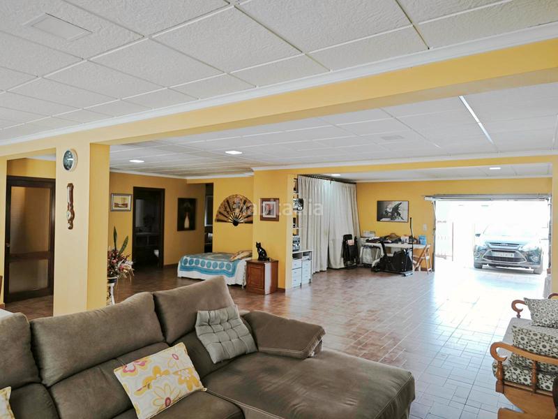 Foto 51b36e77-fbcc-4ae1-8653-a371798974e4. Chalet con riscaldamento parcheggio piscina in Pedreguer