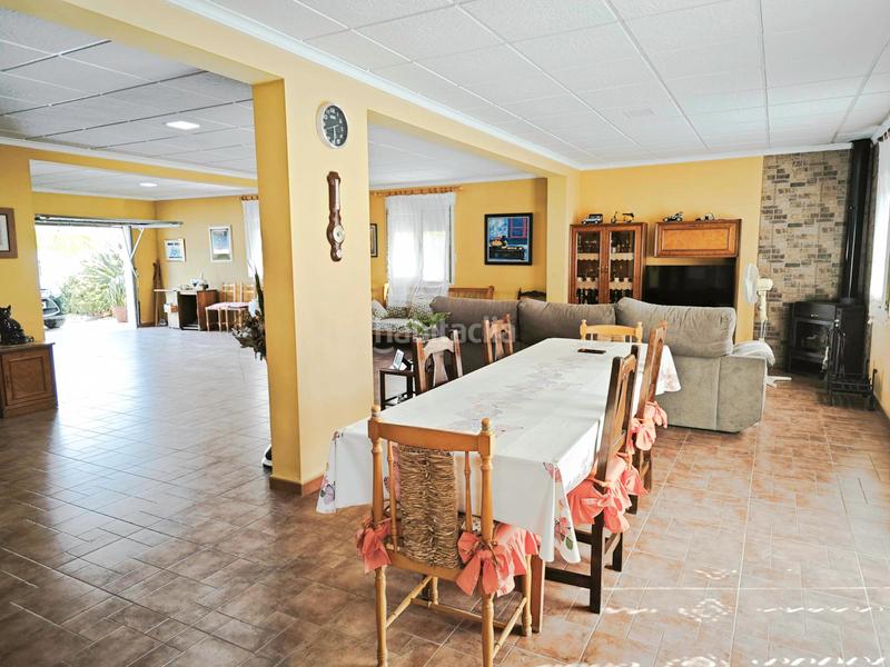 Foto 888eac56-444f-46c1-9740-0091e5d34e1b. Chalet con riscaldamento parcheggio piscina in Pedreguer