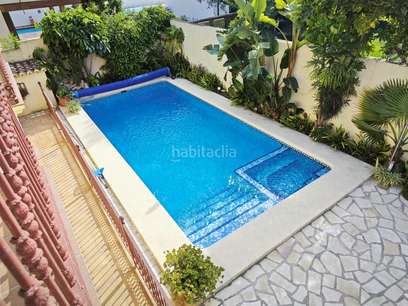 Foto 4e6f656f-d23b-434a-aa85-e2301f75d60b. Xalet amb calefacció aparcament piscina a Centro Pedreguer