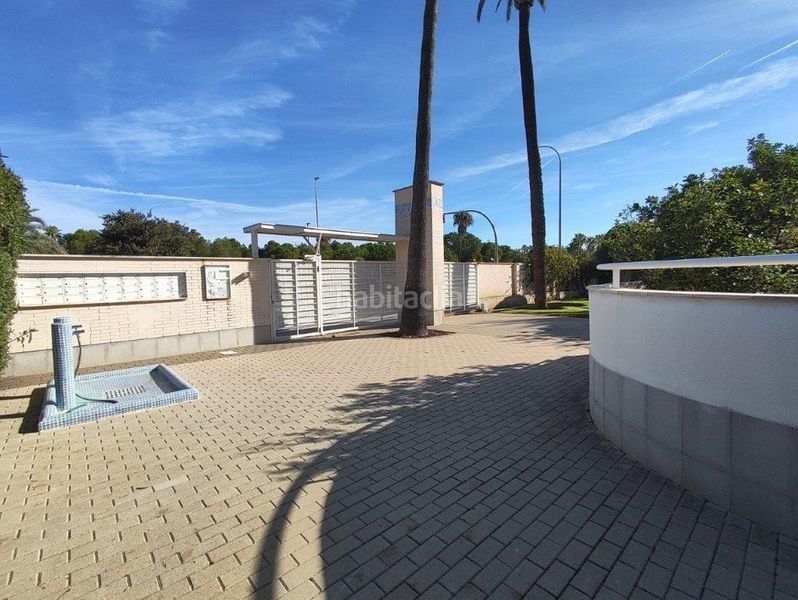 Foto 232bc64b-4f24-4428-8452-95a795c6ad34. Apartament amb calefacció piscina a Les Bassetes - El Marjal Dénia
