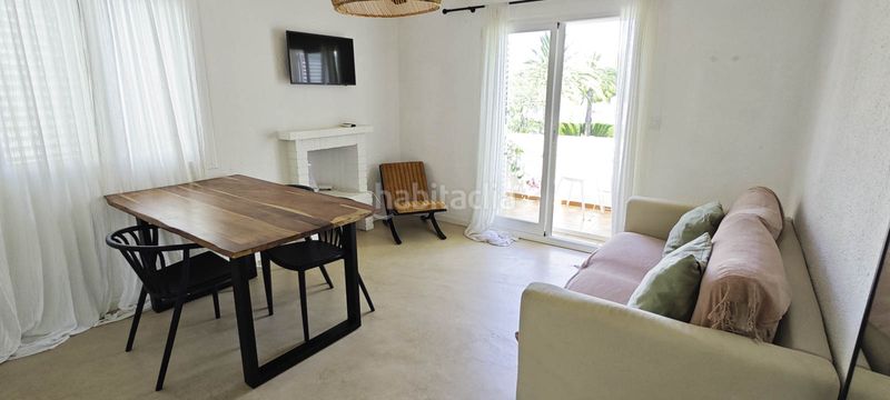 Foto 1048b699-cbee-4a3d-a0b3-f717e51d9fd2. Apartament amb calefacció aparcament piscina a La Sella Pedreguer