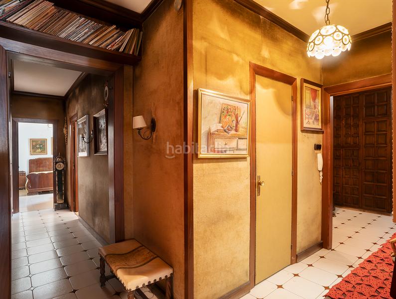 Foto 62849b2f-10ba-414f-b3d9-efb40f544389. Piso en Gòtic Barcelona