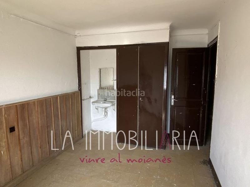 Foto 177b672e-c074-460a-8827-b8d7e36980a1. Casa en carrer del quadró 26 edificio muy céntrico para reformar en Castellterçol