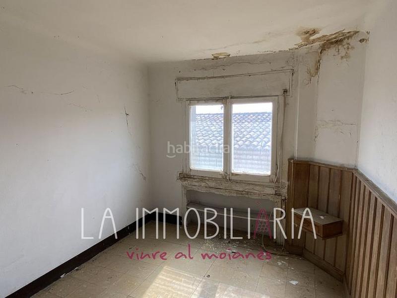 Foto 64ef777b-2843-426b-9526-96d08b7c6dfe. Casa en carrer del quadró 26 edificio muy céntrico para reformar en Castellterçol