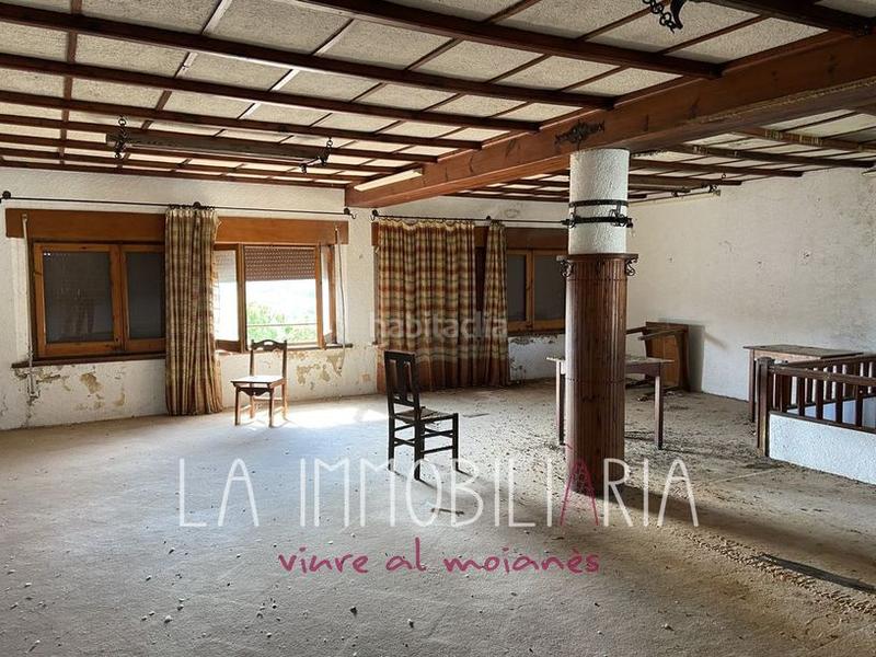 Foto 6ba69591-0953-4a55-9d3f-55699a24a543. Casa en carrer del quadró 26 edificio muy céntrico para reformar en Castellterçol