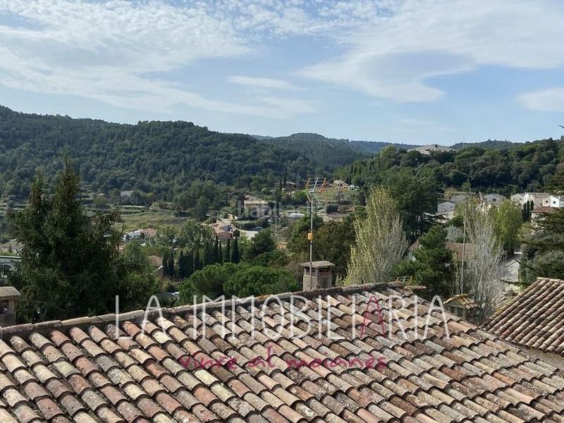 Foto bbc2bb35-ede2-4d27-bde4-4306ab21ddca. Casa en carrer del quadró 26 edificio muy céntrico para reformar en Castellterçol