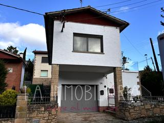Casa a Carrer rocabruna 14. Casa en venta