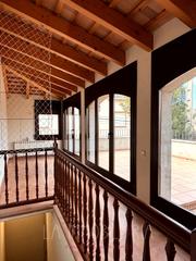 Casa a Carrer josep gallés 51. Casa de pueblo reformada, luminosa y con buenas vistas