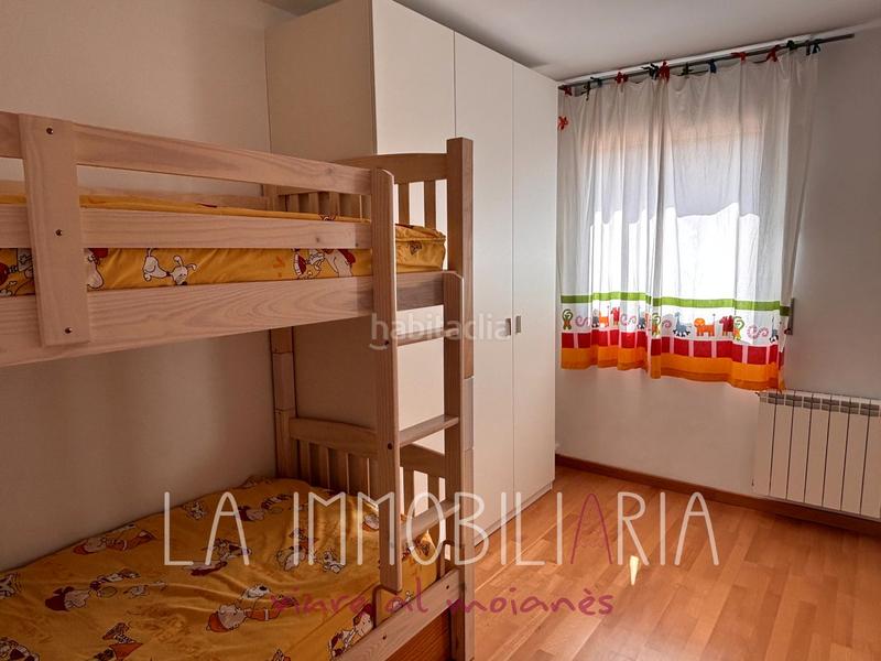 Foto 1dc97ca0-5559-40c4-a168-159799d75639. Piso en carrer moià 89 excelente planta baja con gran patio privado y acceso a zona comunitaria con piscina en Castellterçol