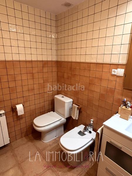 Foto af879a8c-dd62-4612-826a-61a2291494ac. Piso en carrer moià 89 excelente planta baja con gran patio privado y acceso a zona comunitaria con piscina en Castellterçol