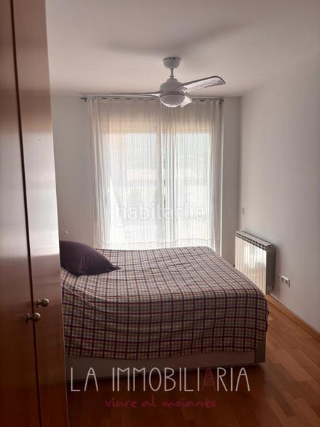 Foto f1cbf336-4818-4209-b56c-2b225150e056. Piso en carrer moià 89 excelente planta baja con gran patio privado y acceso a zona comunitaria con piscina en Castellterçol