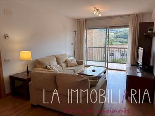 Pis a Carrer moià 89. Amplio piso luminoso con dos terrazask, piscina, parking y trast