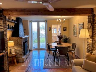 Duplex  Carrer de baix. Bonito y acogedor dúplex de estilo rústico, con jardín, en el ce