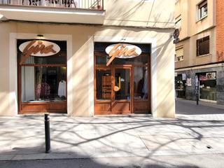Traspàs Local Comercial a Carrer de verdi 10. Traspaso de local con encanto