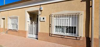 Casa adossada a Alhama de Murcia Ciudad. Venta casa (planta baja) terraza amplia