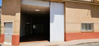Lloguer Local Comercial a Totana. Alquiler local (el parral) esquina