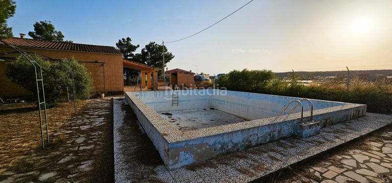 Foto 89e18052-9615-4917-b01c-f9298f1e9e1b. Chalet con camino parcheggio piscina in Aledo