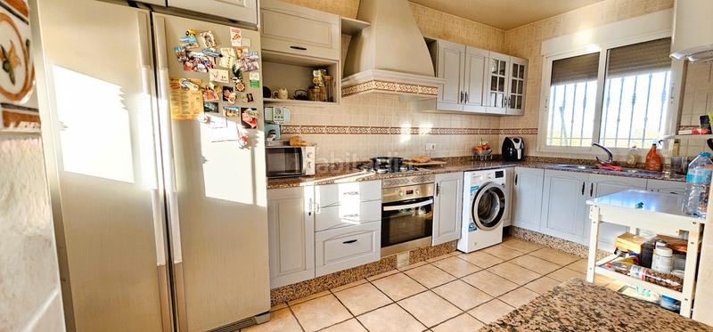 Foto 48030f81-2842-4515-ab76-e7573a968e39. Chalet con camino parcheggio piscina in Totana