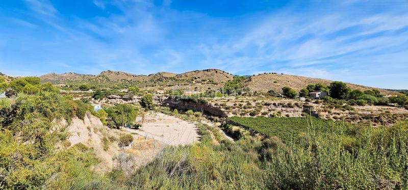 Foto 695e8bd9-8a98-4a7c-857d-578d9378846a. Chalet con camino parcheggio piscina in Totana