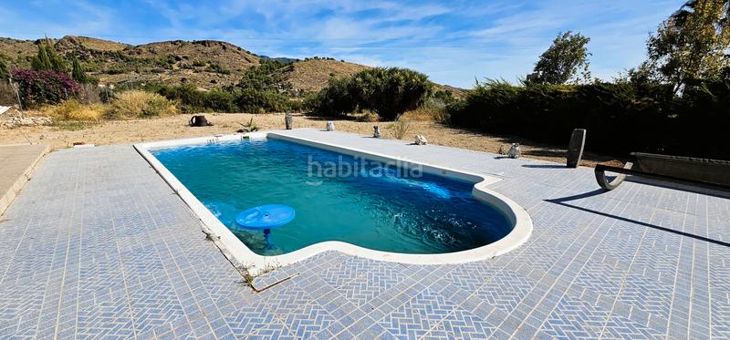 Foto 7b1fafa2-8b1c-4939-86b2-50574d6f26bc. Chalet con camino parcheggio piscina in Totana