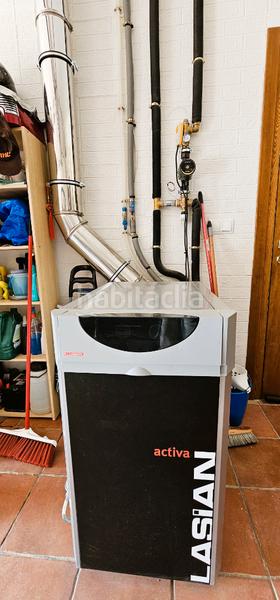 Foto e3b84d60-f200-49d6-ac22-0c85a1f52a11. Chalet con riscaldamento parcheggio in Totana