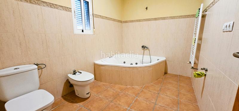 Foto a034fd7a-4667-491a-9e2c-df7f2c9aa9d0. Chalet avec cheminée chauffage parking piscine dans Totana