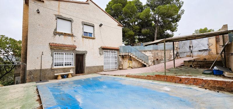 Foto a763f02e-13d4-4280-a08c-eec70f7f21fc. Chalet avec cheminée chauffage parking piscine dans Totana