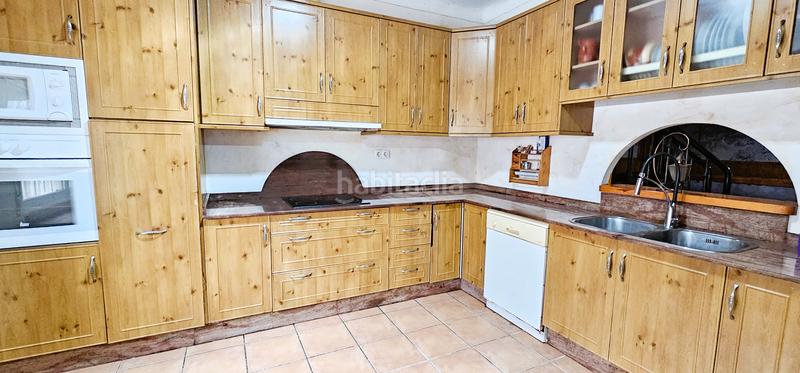 Foto d72ed253-aa04-47e2-a37d-d6161287c0b5. Chalet avec cheminée chauffage parking piscine dans Totana