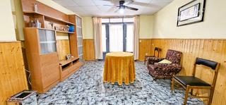 Maison  Calle de santa bárbara. Venta casa (zona parque los patos) garaje