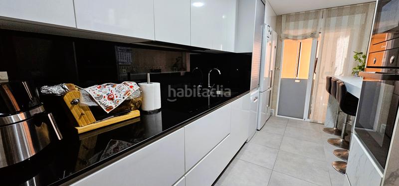 Foto b9dd3d48-79e3-4ba7-836d-57f0ad086df5. Duplex avec chauffage parking dans Totana