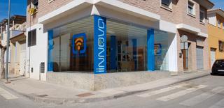 Location Local commercial  Calle onésimo redondo. Alquiler local comercial (la ramblica) 95 m2