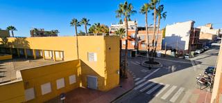 Piso  Calle de santa bárbara 15. Venta piso (zona parque los patos) calle santa barbara