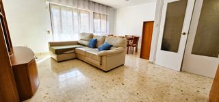 Flat in Totana. Venta piso (centro totana) amplio balcón