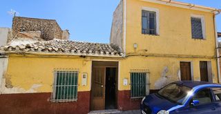 Casa a schiera in Totana. Venta casa (era alta) a reformar