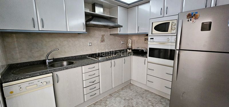 Foto 8ca16719-5f87-48ca-9170-ec4d30914efc. Dúplex amb xemeneia aparcament a Totana