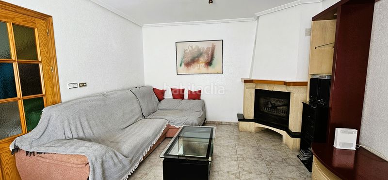 Foto b2f9367d-7412-482f-b64a-9f13afbee769. Dúplex amb xemeneia aparcament a Totana