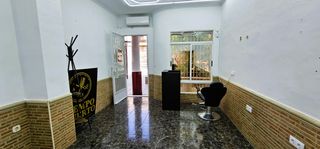 Lloguer Local Comercial a Totana. Alquiler local (barrio el parral)