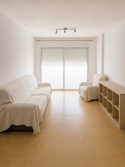 Etagenwohnung  Calle de legazpi 13. Venta piso (barrio las peras) plaza garaje