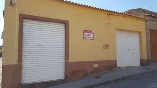 Local commercial à Totana. Venta almacén/ local (esquina) calle bolnuevo