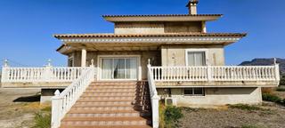 Chalet à Torrecilla. Venta chalet (la torrecilla- lorca) garaje cerrado