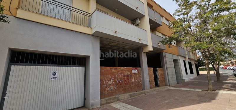 Foto 27184026-b571-4504-ba3a-ba3bcf7f6964. Local comercial a calle santomera 43 a Totana
