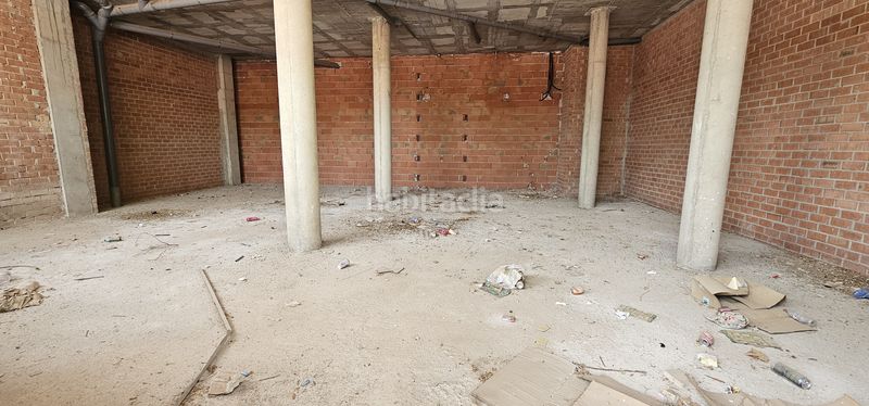 Foto bc62abbd-d799-4007-8875-2f7873127918. Local comercial a calle santomera 43 a Totana