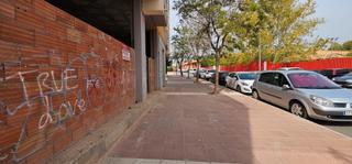 Local commercial à Calle santomera 43. Venta local comercial (el parral) calle santomera