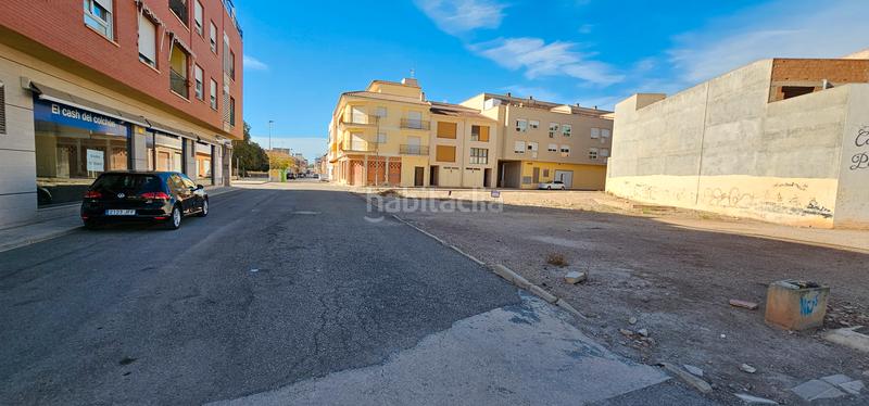 Foto e9f3e08c-09e6-4170-9615-a4f7608eb0e7. Wohngrundstück in calle salvador de madariaga 2 in Totana