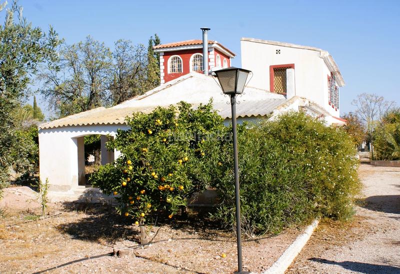 Foto d40509e5-c2c4-4d62-8c47-3bdaef3b5f08. Chalet avec cheminée piscine dans Totana