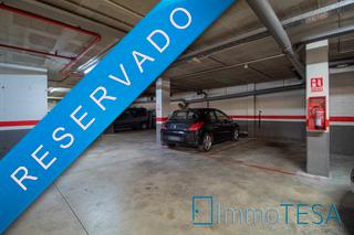 Parking voiture  Passeig del doctor moragas. En doctor moragas