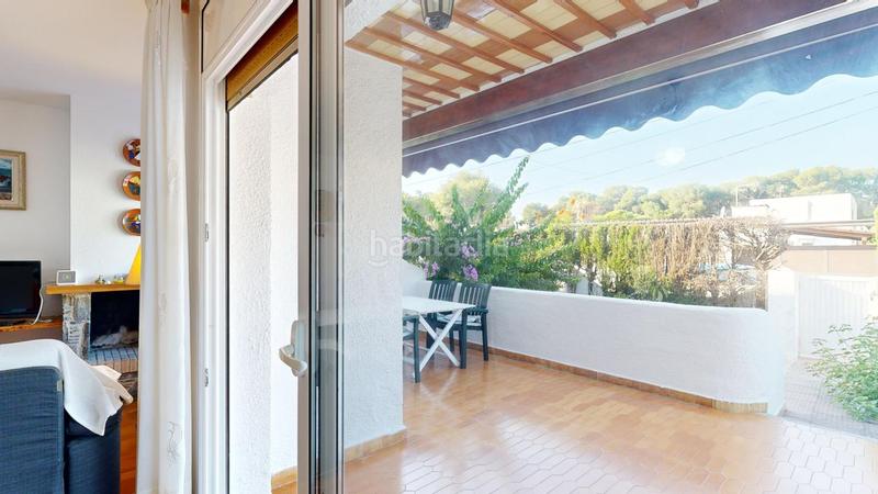 Foto 4729807b-a3c0-4264-8d83-f967c3624a05. Planta baja con jardín y parking en El francas Coma-ruga