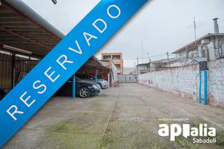 Terreny residencial  Carrer del maresme. Solar