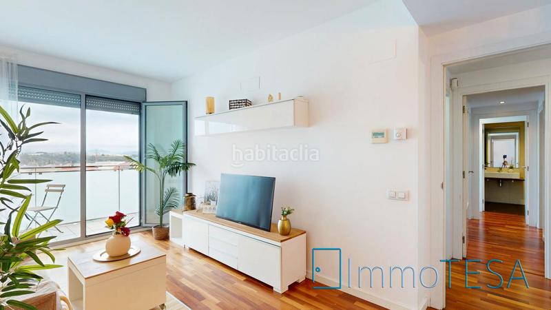 Foto 6fa71524-5143-41fd-872b-9047f7b4525b. Flat with heating parking in Parc d´Europa Barberà del Vallès