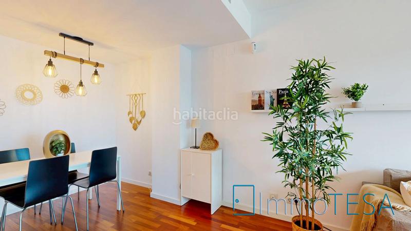 Foto b31ad561-8929-4911-a0c2-290d89ec7521. Flat with heating parking in Parc d´Europa Barberà del Vallès